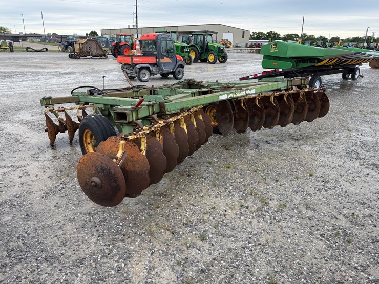 john-deere-1630-image-4