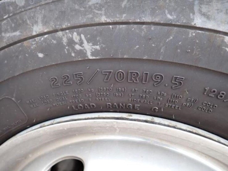 2000-ford-f550-xl-image-27