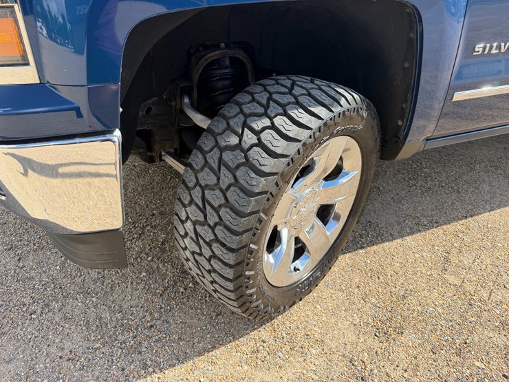 2016-chevrolet-silverado-1500-image-10