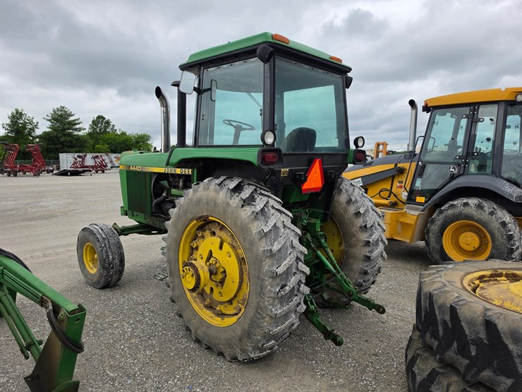 1978-john-deere-4440-image-12