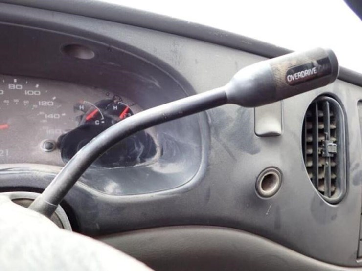 2004-ford-e450-image-15
