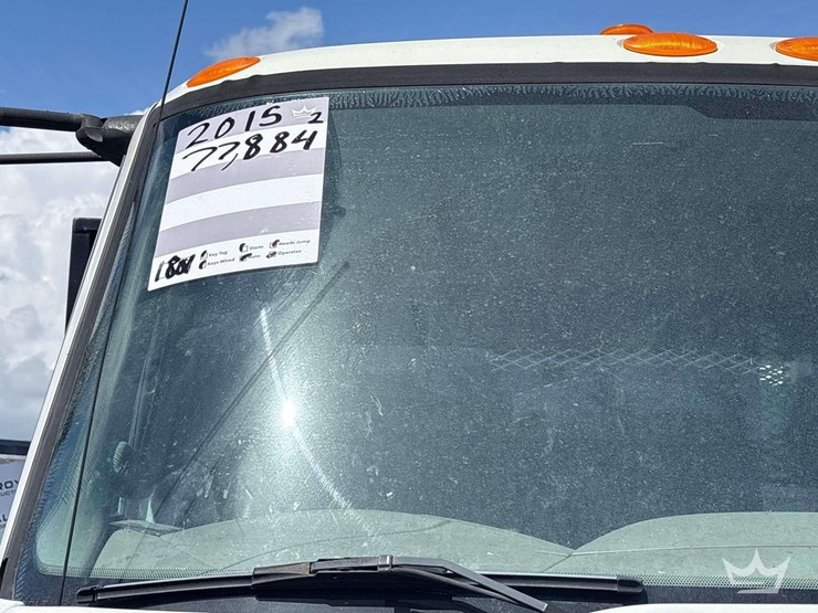 2015-international-durastar-4300-image-21