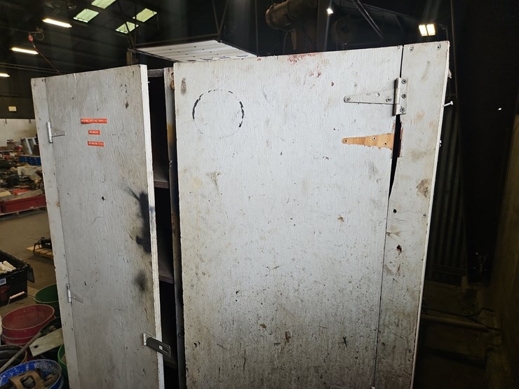 bolt-bins-with-contents,-image-4