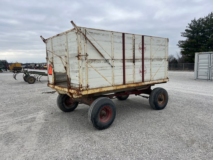 #208964-•-heider-box-wagon-image-2