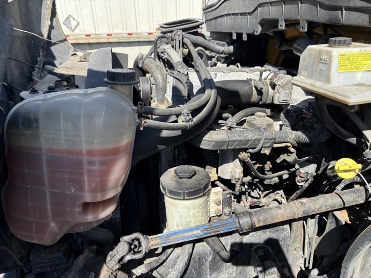 2012-international-durastar-4300-image-10