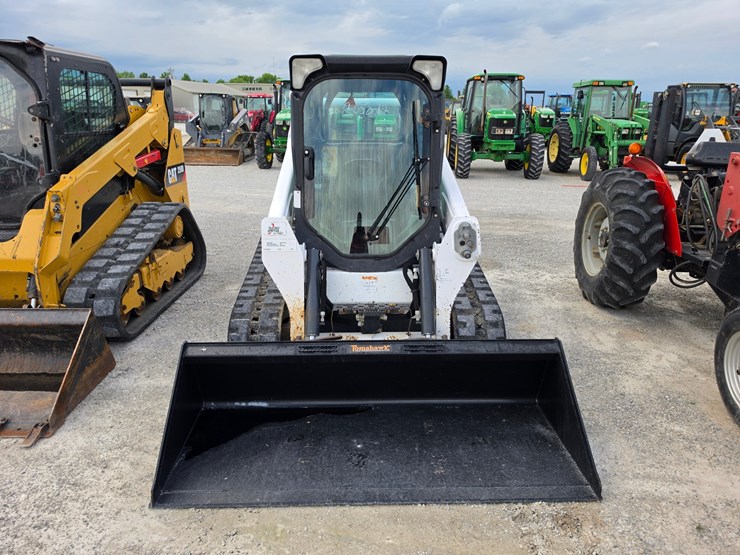 2016-bobcat-t595-image-2