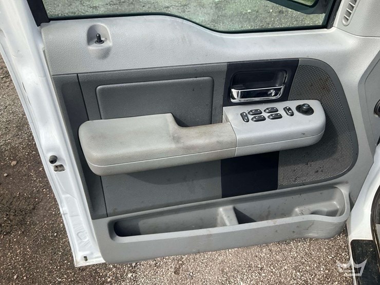 2006-ford-f150-image-11
