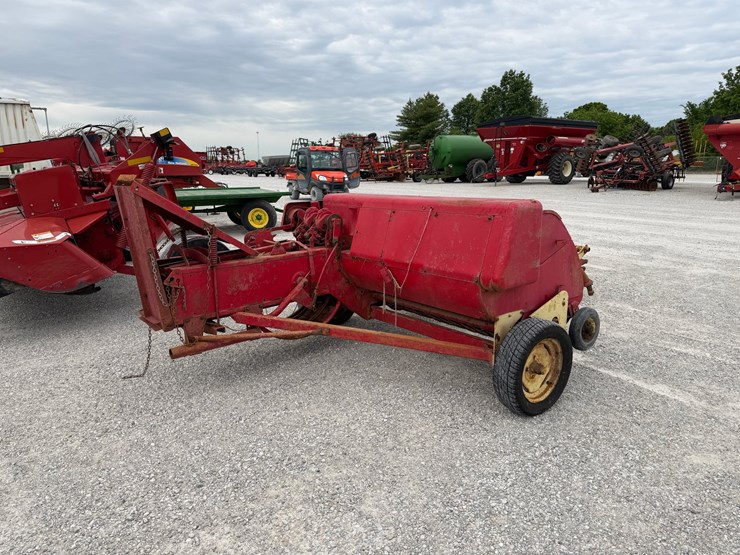 new-holland-68-image-4