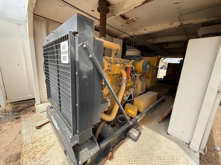 2012-caterpillar-c15-image-6