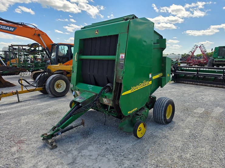 2003-john-deere-567-image-14
