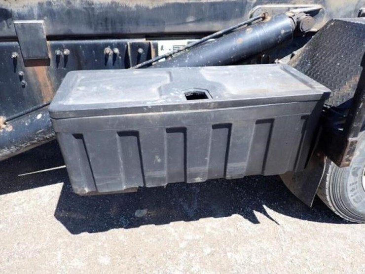2015-mack-granite-gu813-image-51