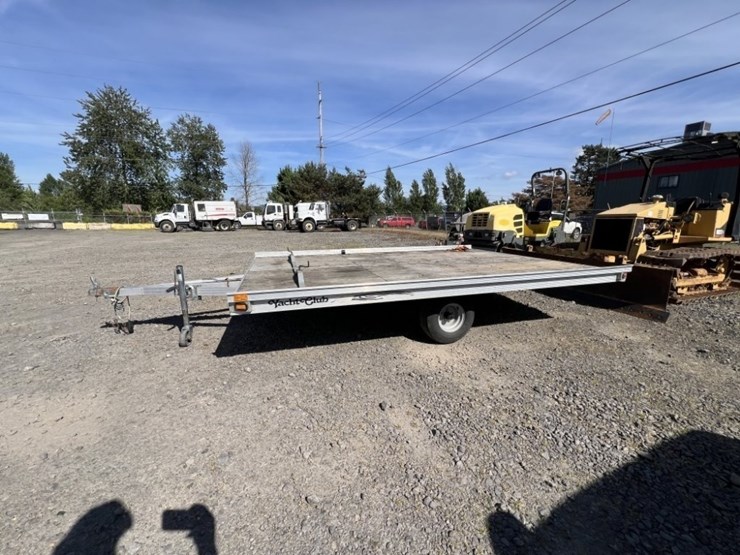 2007-yacht-club-tilt-deck-equipment-trailer-image-6