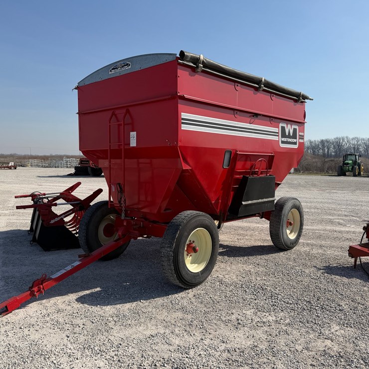 #209507 • Westendorf Gravity Wagon