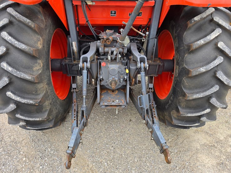 2017-kubota-m5-091-image-18