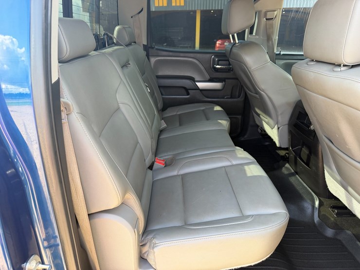 2016-chevrolet-silverado-1500-image-8