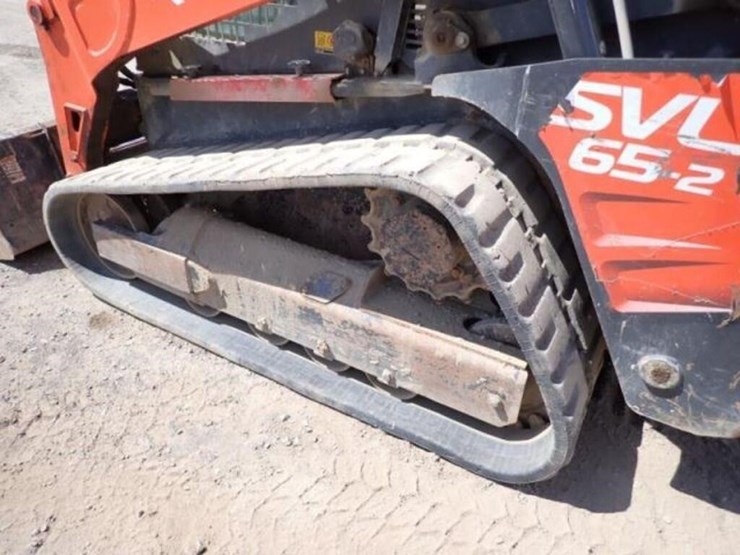 2023-kubota-svl65-2-image-34