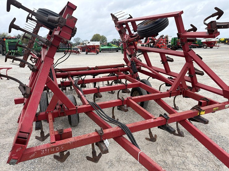 case-ih-4600-image-3