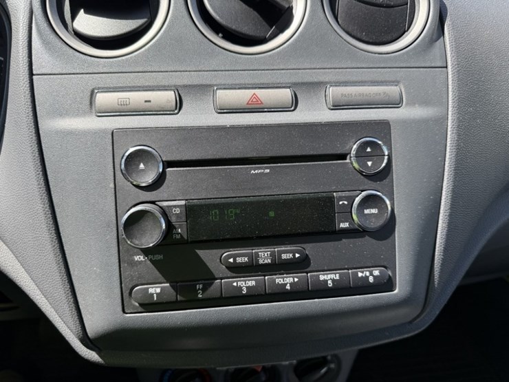 2012-ford-transit-connect-image-26