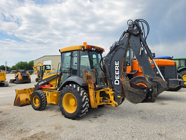 2016-deere-310sl-hl-image-19