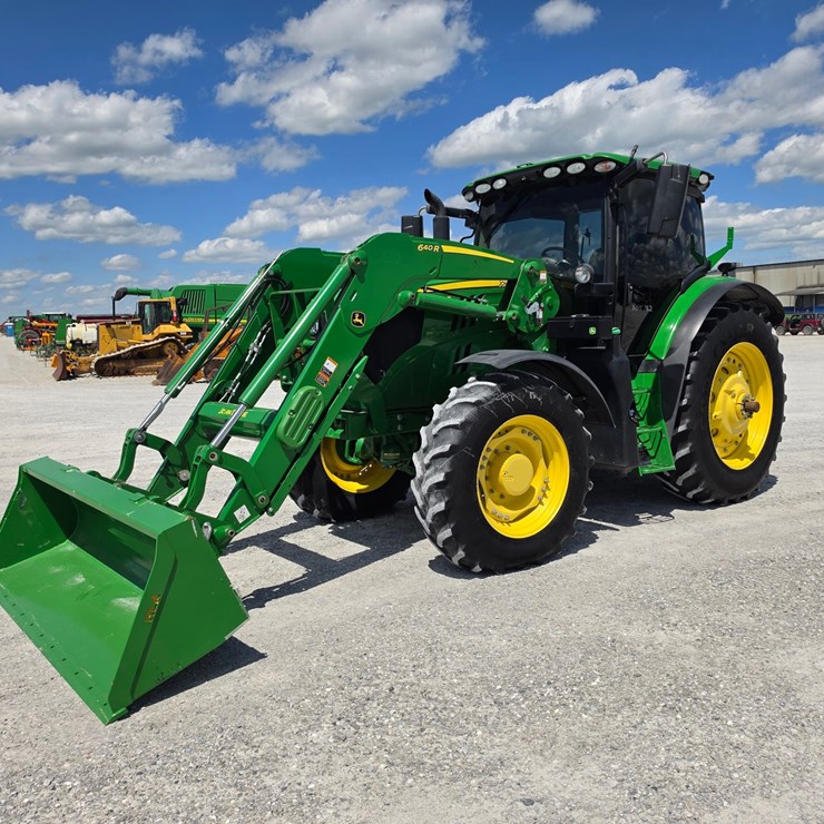 2016 JOHN DEERE 6145R