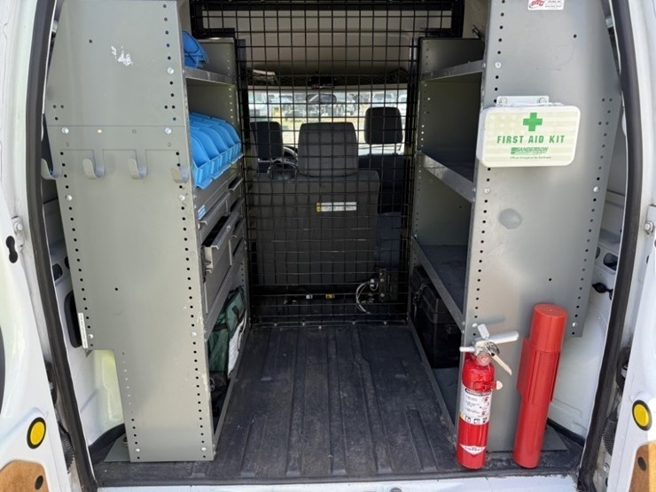 2012-ford-transit-connect-image-19