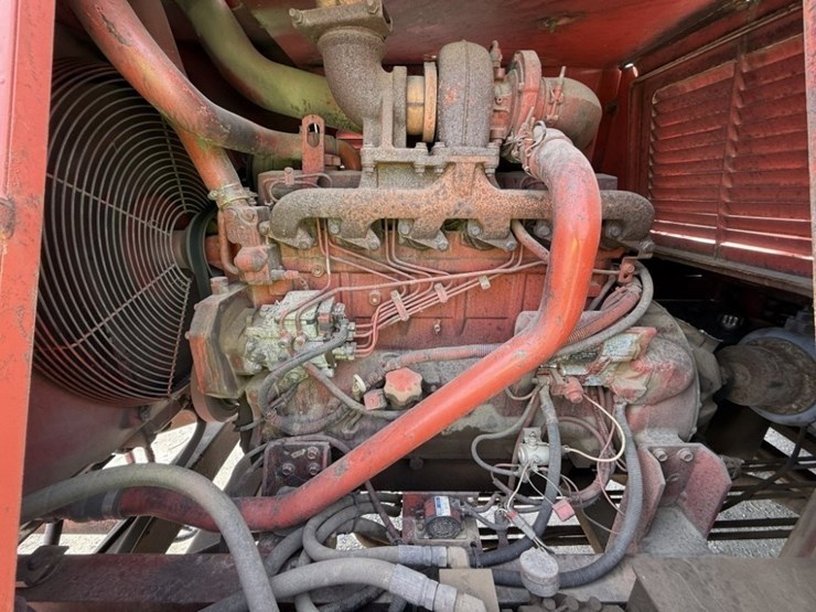 john-deere-6068h-image-9