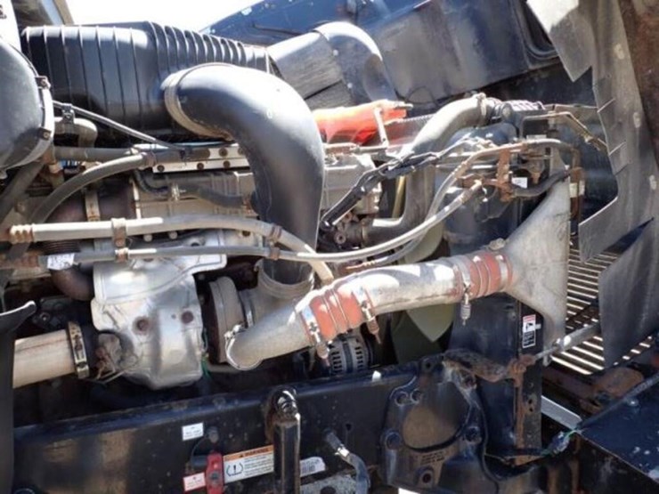 2018-freightliner-coronado-122-image-35