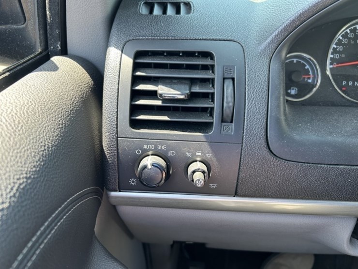 2008-chevrolet-uplander-image-25