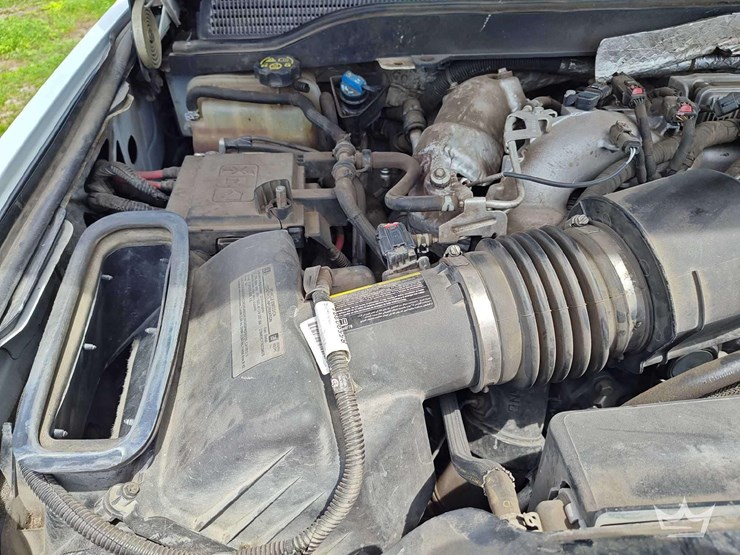 2019-chevrolet-silverado-3500-image-9
