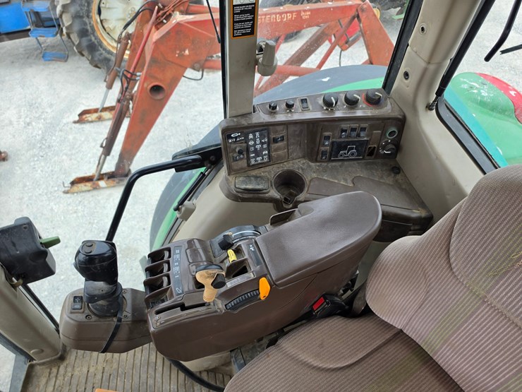 2003-john-deere-7520-image-9