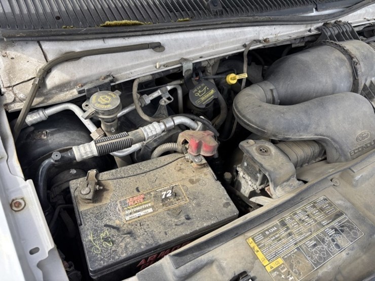 2012-ford-e350-image-13
