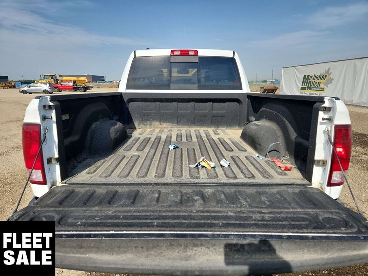 2014-dodge-1500-image-9