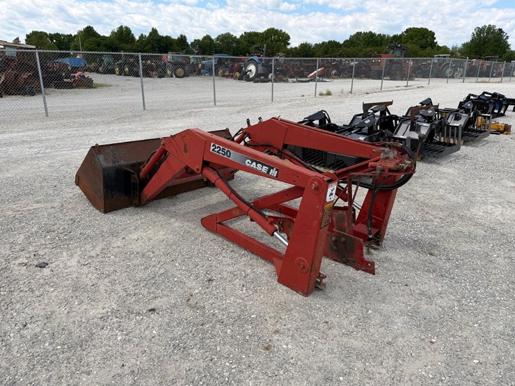 case-ih-2250-image-5