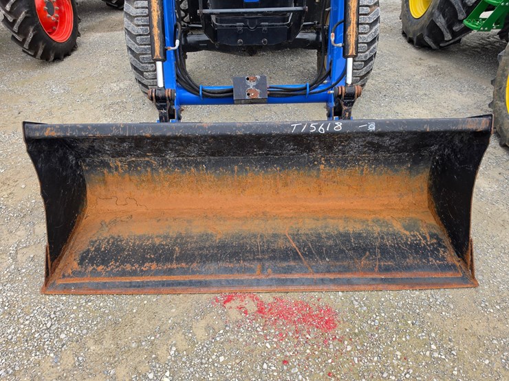 2020-new-holland-workmaster-120-image-3