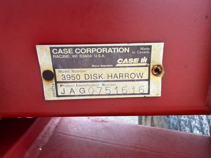 case-ih-3950-image-7