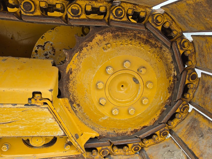 2023-deere-450-lgp-image-14