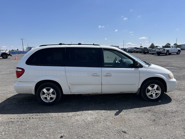 2006-dodge-grand-caravan-image-6