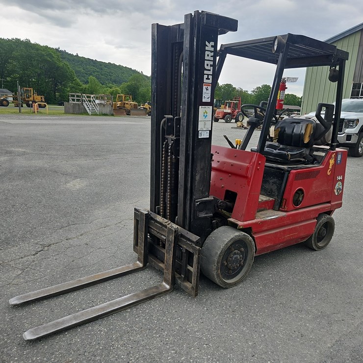 CLARK GCX20 PROPANE FORKLIFT