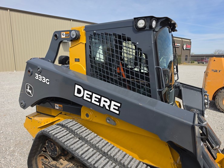 2018-deere-333g-image-13
