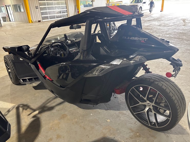 #23984-•-2016-polaris-slingshot-image-4