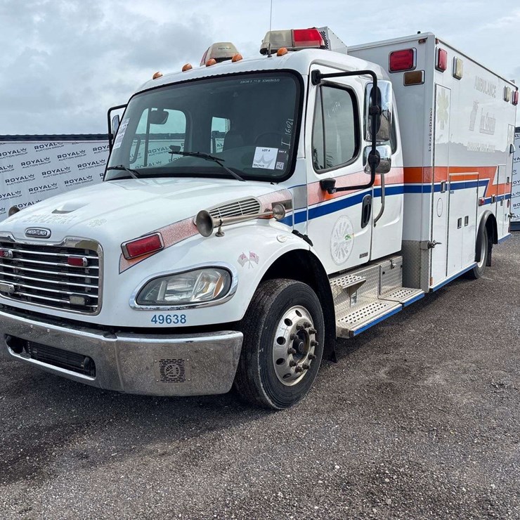 2007 FREIGHTLINER M2 106