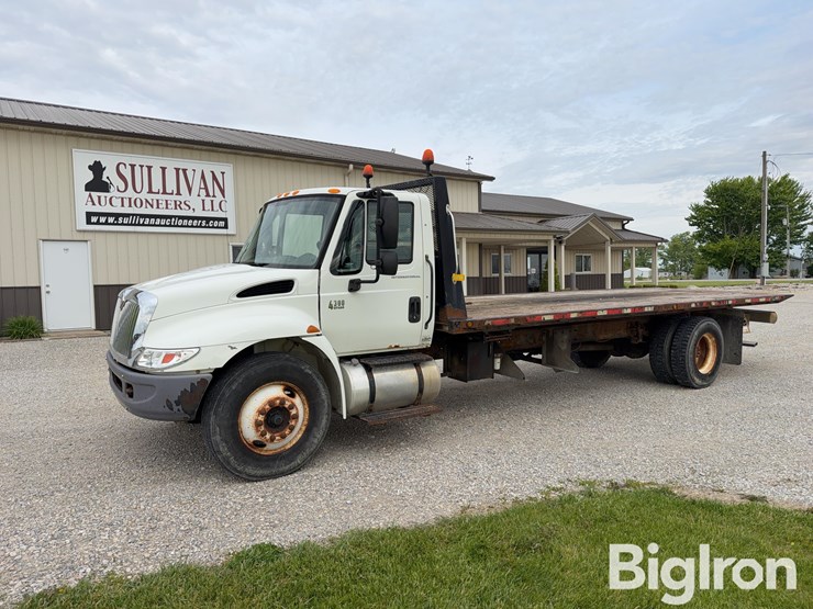 2007-international-durastar-4300-image-1
