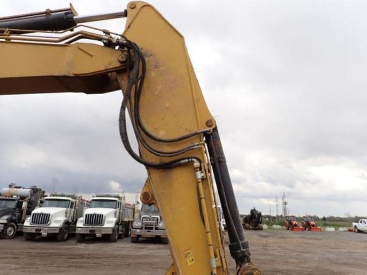 2018-caterpillar-336el-image-31