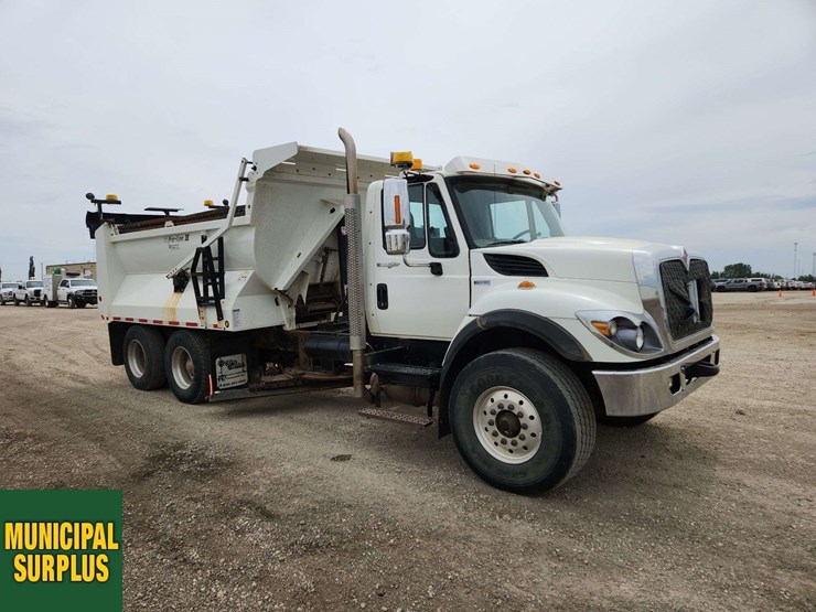 2013-international-workstar-7400-image-4