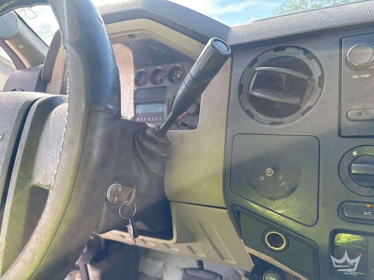 2008-ford-f-350-knapheide-kuv-enclosed-service-truck-image-16