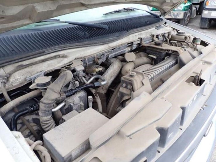 2004-ford-e450-image-22