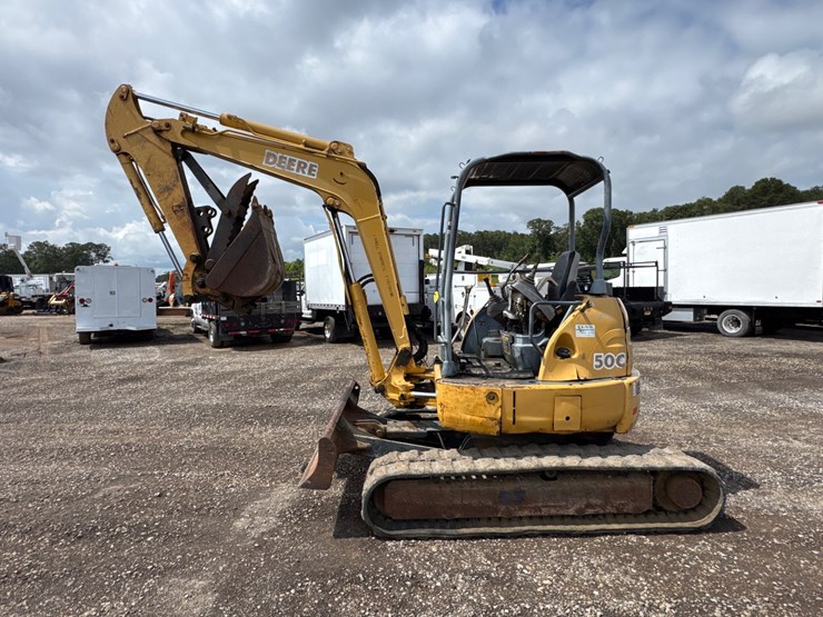 deere-50c-image-1