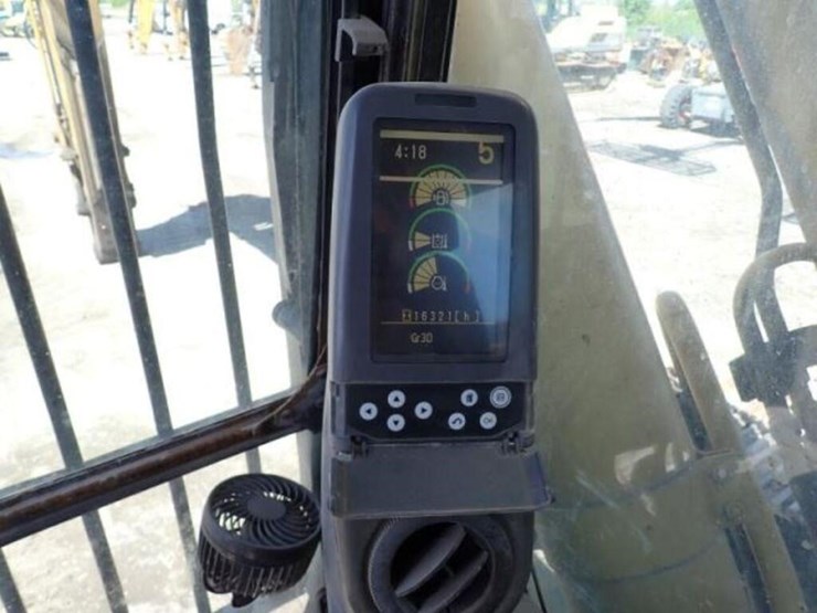 2006-caterpillar-345cl-vg-image-10