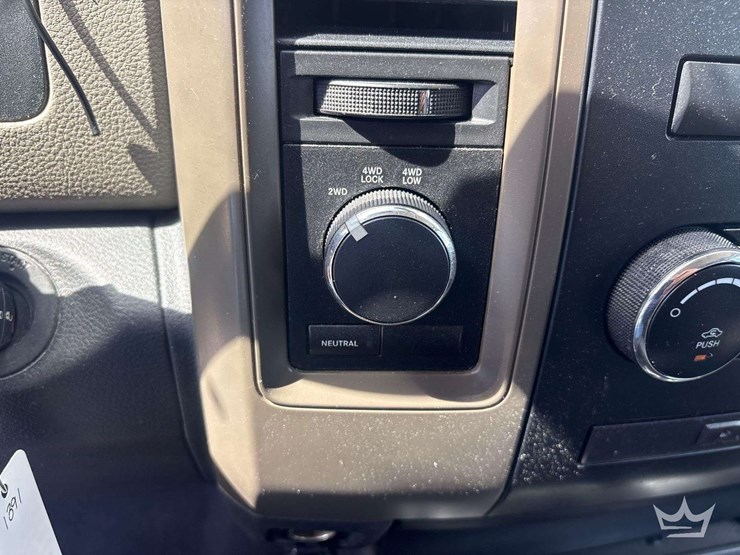2012-ram-1500-tradesman-image-23