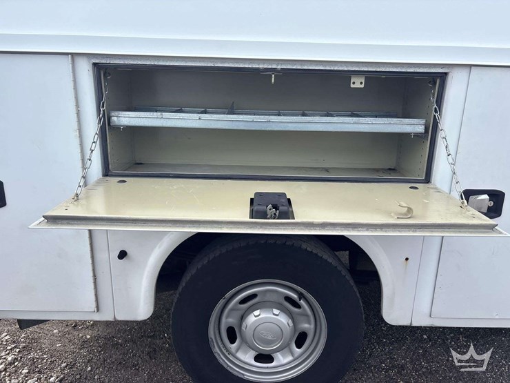 2019-ford-f250-image-16